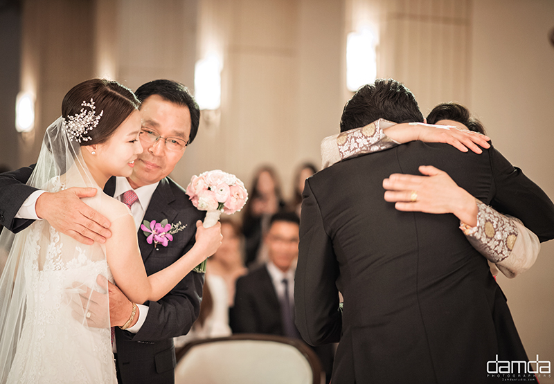 담다스튜디오-본식스냅-노블발렌티-0023.jpg