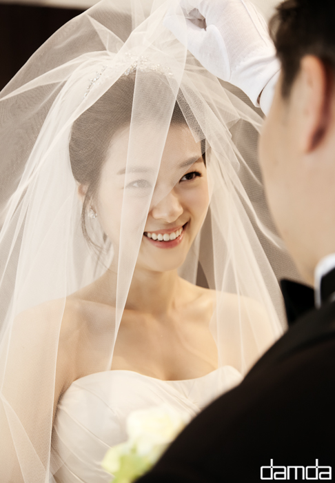 담다스튜디오-본식스냅-베일리하우스-0011.jpg