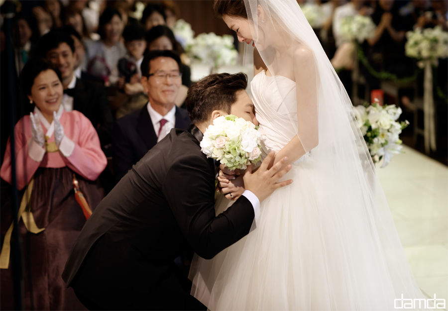 담다스튜디오-본식스냅-베일리하우스-0017.jpg