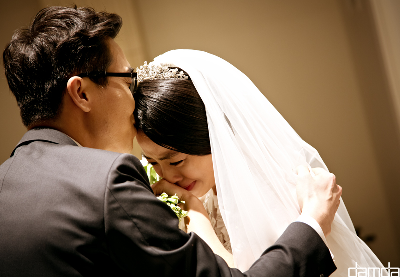 담다스튜디오-본식스냅-노블발렌티-0016.jpg