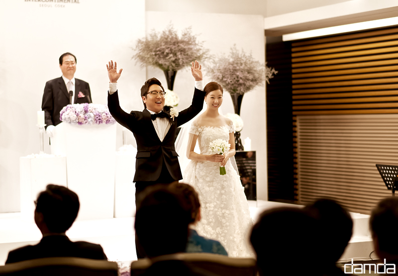 담다스튜디오-본식스냅-코엑스-인터컨티넨탈-040.jpg