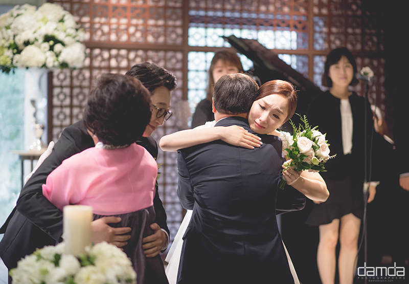 담다스튜디오-본식스냅-베일리하우스-0019.jpg