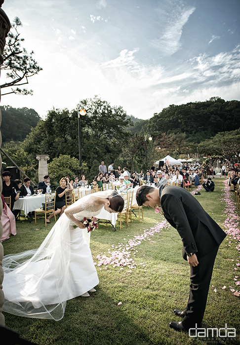 담다스튜디오-본식스냅-약손명가-0042.jpg