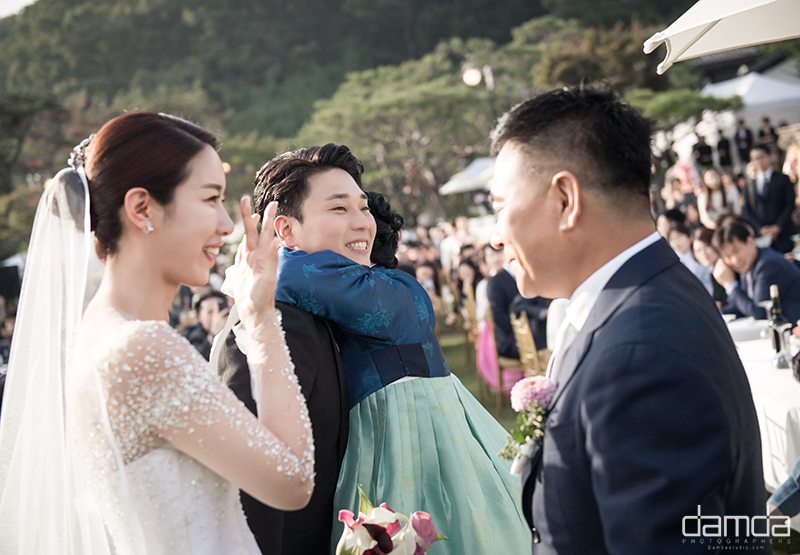 담다스튜디오-본식스냅-약손명가-0051.jpg