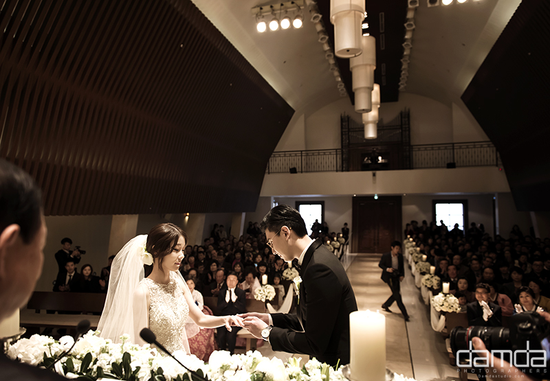 담다스튜디오-본식스냅-빌라드베일리-0022.jpg