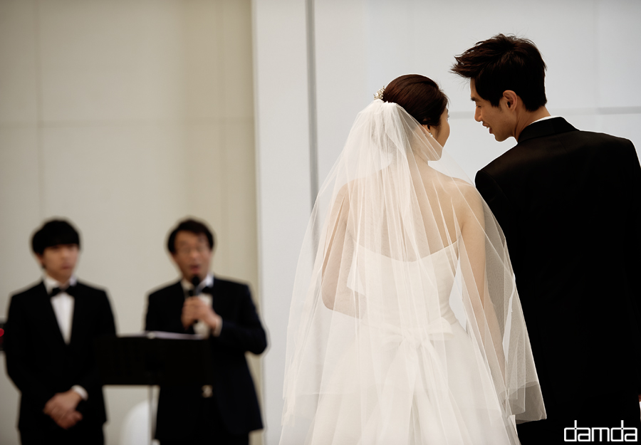 담다스튜디오-본식스냅-메이필드호텔-033.jpg