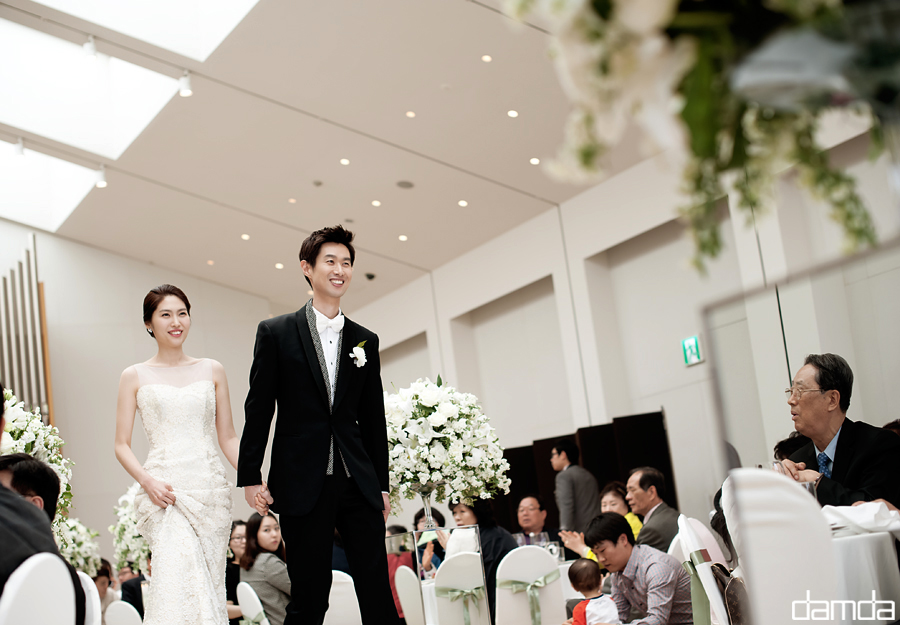 담다스튜디오-본식스냅-메이필드호텔-038.jpg