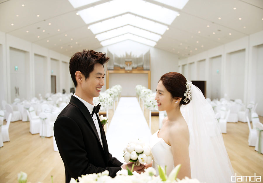 담다스튜디오-본식스냅-메이필드호텔-017.jpg