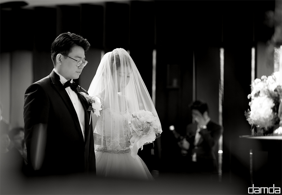 담다스튜디오-본식스냅-베일리하우스-003.jpg