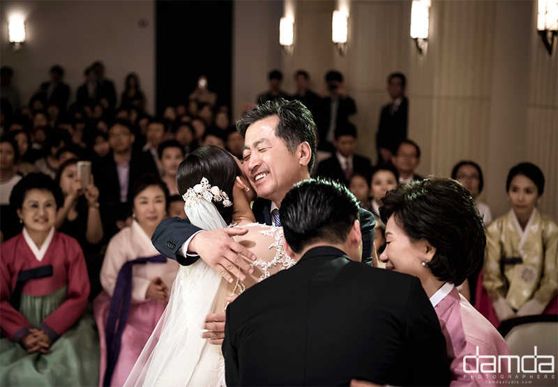 노블발렌티-본식스냅-담다스튜디오-0033.jpg