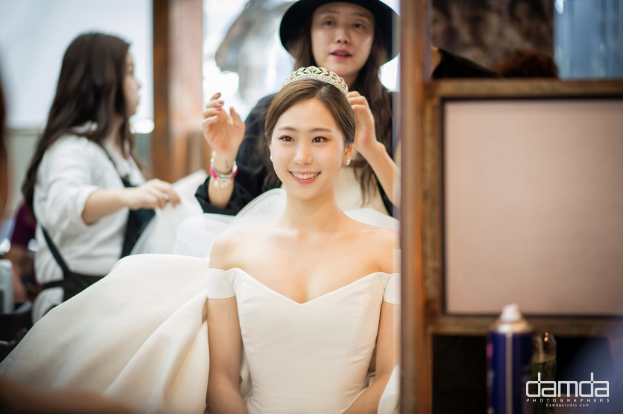 담다스튜디오_르메르디앙_본식스냅_0693.jpg