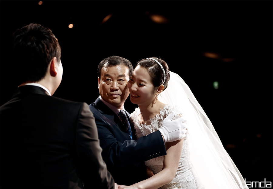 담다스튜디오-본식스냅-인터컨티넨탈호텔-020.jpg