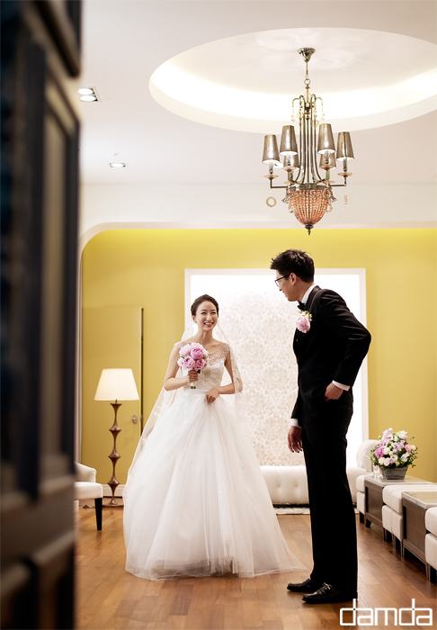 담다스튜디오-본식스냅-노블발렌티-018.jpg