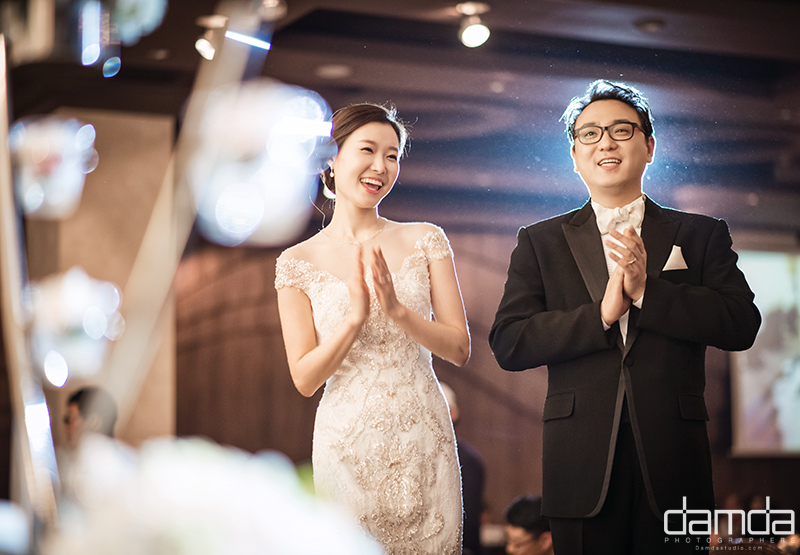 담다스튜디오-화이트베일-본식스냅-0016.jpg