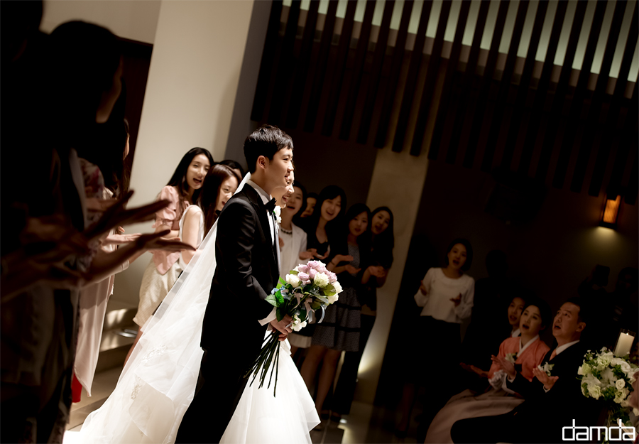 담다스튜디오-본식스냅-빌라드베일리-0015.jpg