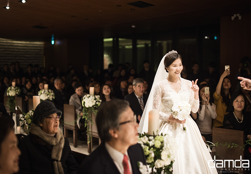 담다스튜디오-본식스냅-베일리하우스-0019.jpg