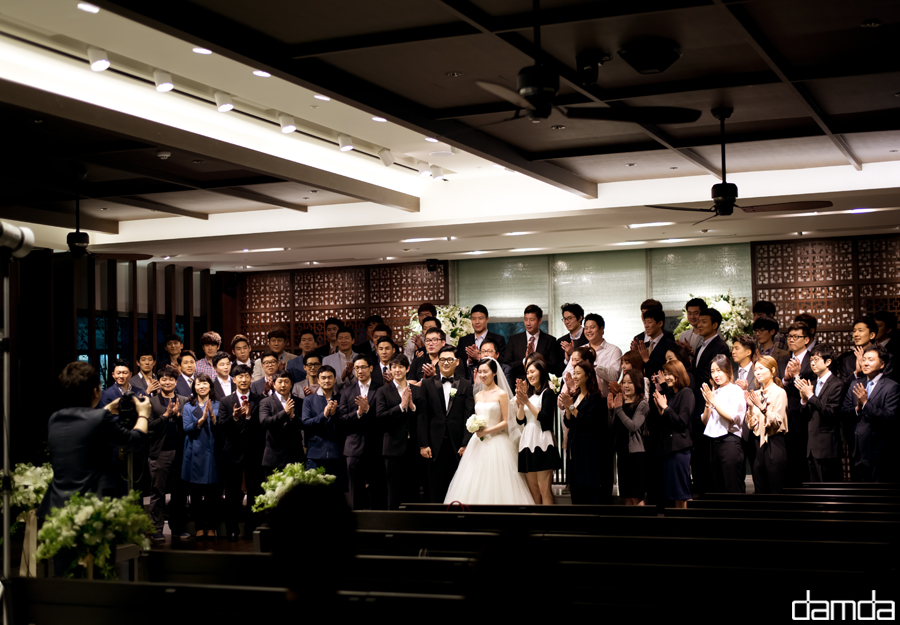 담다스튜디오-본식스냅-베일리하우스-031.jpg