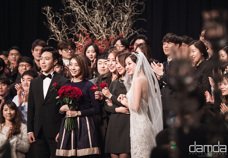 담다스튜디오-본식스냅-그랜드힐튼-00022.jpg