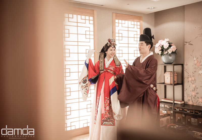담다스튜디오-빌라드베일리-본식스냅-0030.jpg
