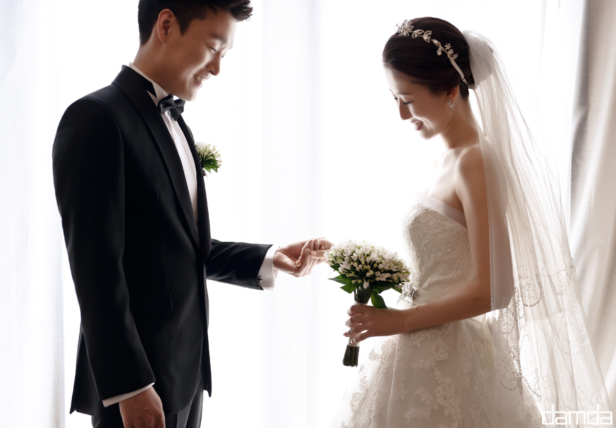 담다스튜디오-본식스냅-베일리하우스-009.jpg