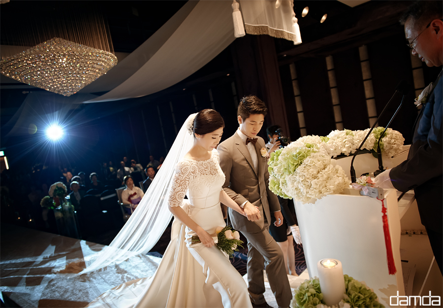 담다스튜디오-웨딩스퀘어-본식스냅-0015.jpg